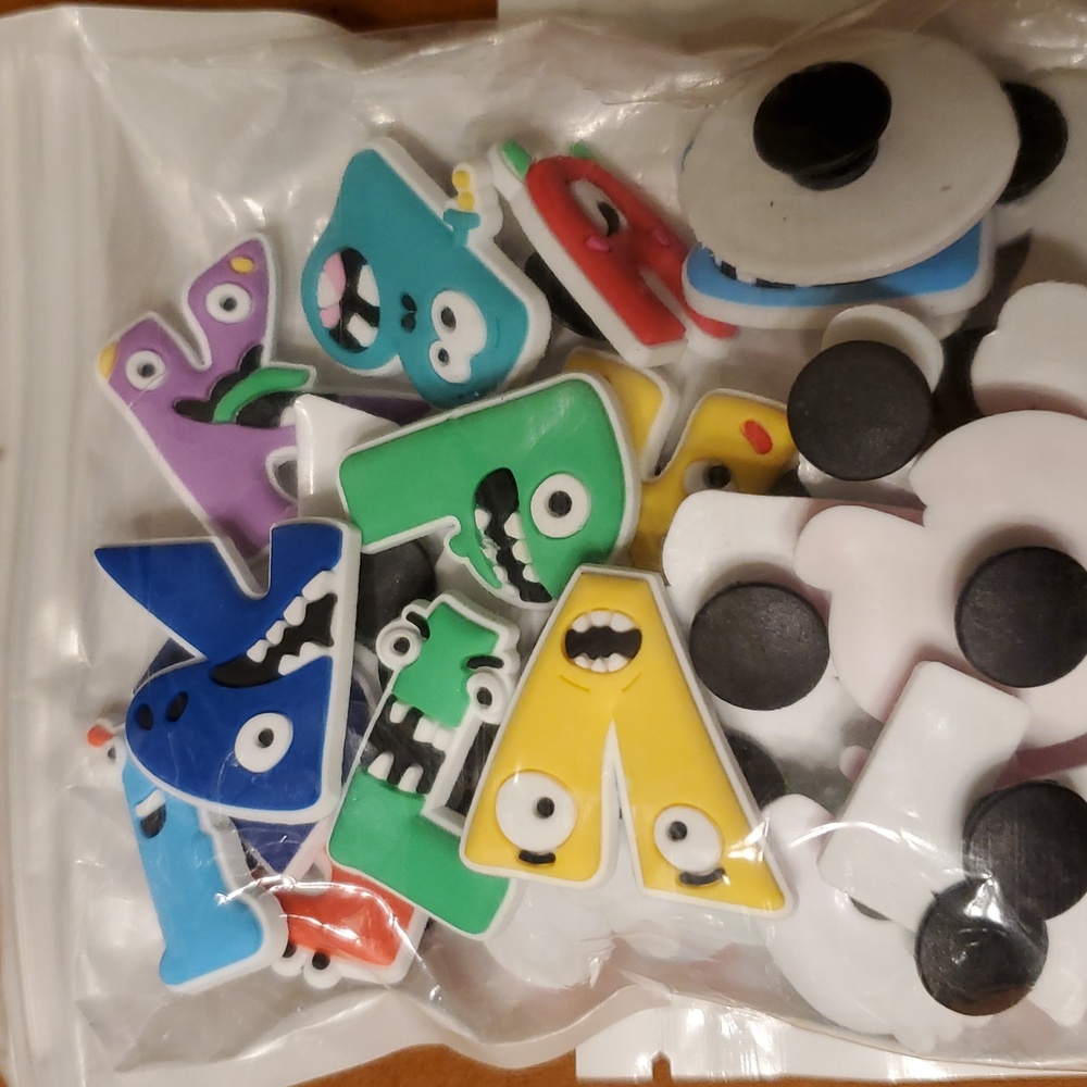 43 Croc Shoe Sandle Charms Jibbitz
